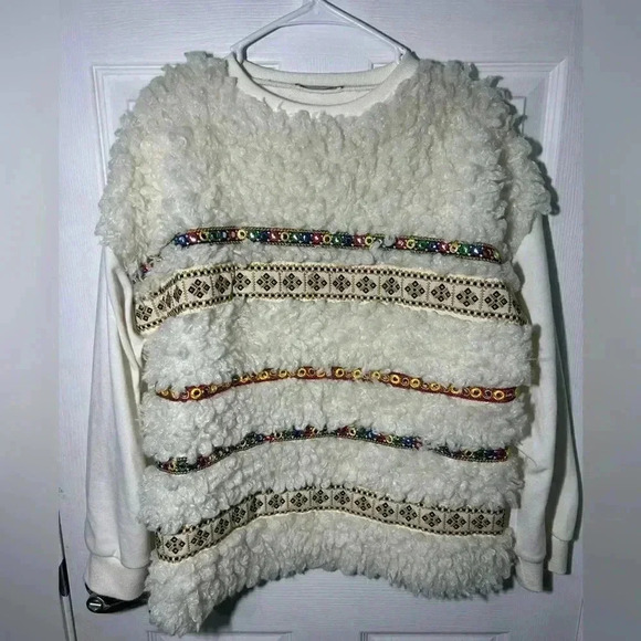 Zara Trafaluc Cream Sherpa front sweater w/bead embellishments. Size Small - Picture 2 of 9